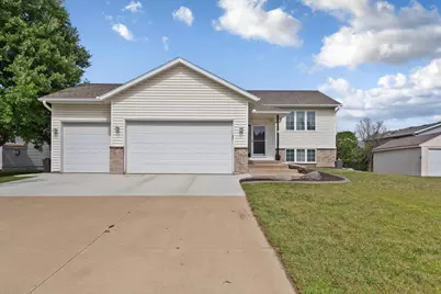 4 Lillie Lane SE, Pine Island, MN 55963 - Photo 1
