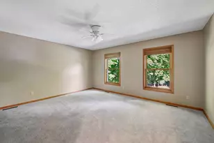 561 Bighorn Dr, Chanhassen, MN 55317 - Photo 46