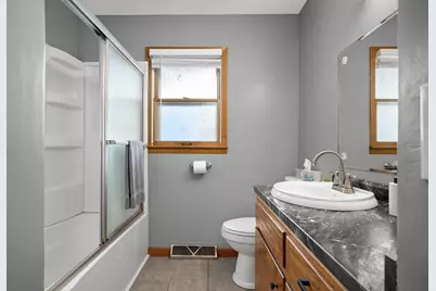 201 Linden Place S, Northfield, MN 55057 - Photo 16