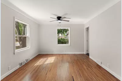 1077 Blair Avenue, Saint Paul, MN 55104 - Photo 2