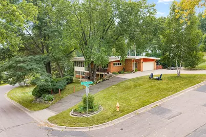 2212 Mary Hills Drive, Golden Valley, MN 55422 - Photo 56