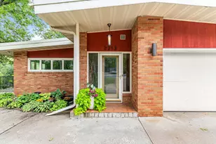 2212 Mary Hills Dr, Golden Valley, MN 55422 - Photo 1