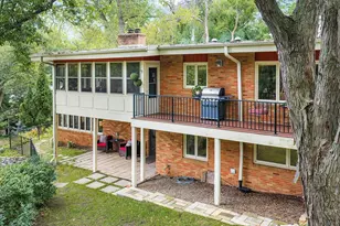 2212 Mary Hills Dr, Golden Valley, MN 55422 - Photo 22