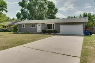 429 Brook Ave, Moorhead, MN 56560 - Photo 2