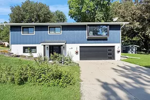 510 Union St, Fairmont, MN 56031 - Photo 1