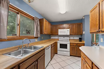 2460 Crestwood Drive, North Saint Paul, MN 55109 - Photo 10