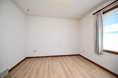 30 Tews Avenue, Lewiston, MN 55952 - Photo 14