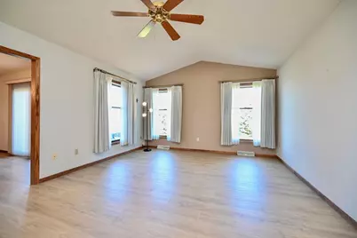 30 Tews Avenue, Lewiston, MN 55952 - Photo 4