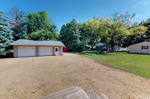 441 Center Ave S, Glenville, MN 56036 - Photo 30