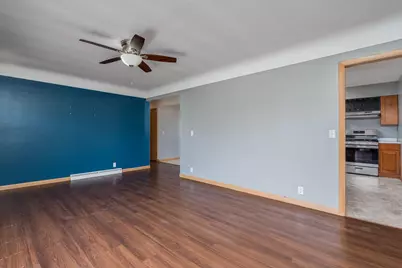 209 Hillcrest Way, Le Sueur, MN 56058 - Photo 6