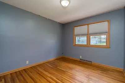 209 Hillcrest Way, Le Sueur, MN 56058 - Photo 16