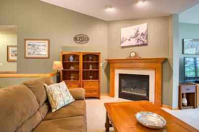 2645 Golf View Drive, River Falls, WI 54022 - Photo 8