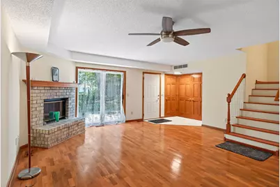 18661 Clear View Court, Minnetonka, MN 55345 - Photo 10