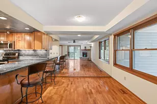 18661 Clear View Ct, Minnetonka, MN 55345 - Photo 14