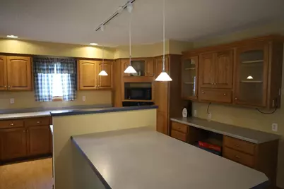 407 Siemers Court, Breckenridge, MN 56520 - Photo 4