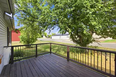 325 3rd Avenue W, Halstad, MN 56548 - Photo 4