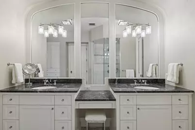 425 Carpenters Point, Wayzata, MN 55391 - Photo 50