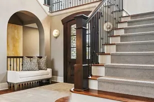 425 Carpenters Pt, Wayzata, MN 55391 - Photo 56