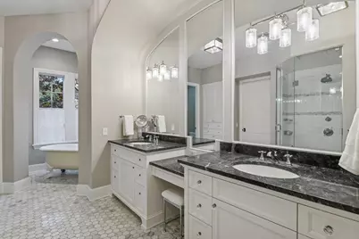 425 Carpenters Point, Wayzata, MN 55391 - Photo 54