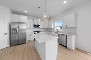 7621 Lotus Ln, Lino Lakes, MN 55014 - Photo 2
