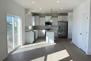 7621 Lotus Ln, Lino Lakes, MN 55038 - Photo 6