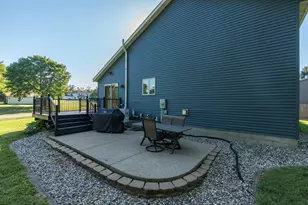 200 Mapleridge Dr, Mankato, MN 56001 - Photo 34