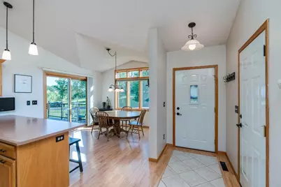 200 Mapleridge Drive, Mankato, MN 56001 - Photo 2