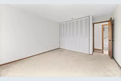 2800 Hillsboro Avenue N #214, New Hope, MN 55427 - Photo 22
