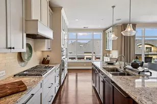 875 Lake St N, Wayzata, MN 55391 - Photo 4