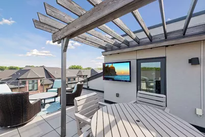 875 Lake Street N #401, Wayzata, MN 55391 - Photo 38