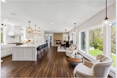 28200 Boulder Circle, Shorewood, MN 55331 - Photo 6