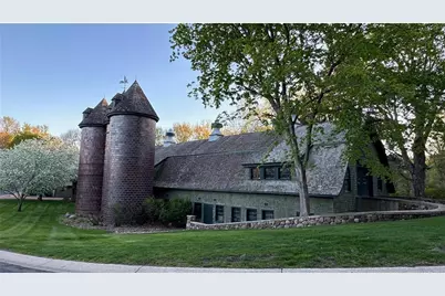 28200 Boulder Circle, Shorewood, MN 55331 - Photo 14
