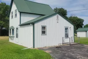 213 4th Street SW, Kent, MN 56553 - Photo 2