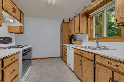 16795 Lake Avenue, Paynesville, MN 56362 - Photo 34