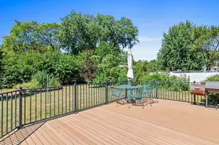 6810 Brookview Dr NE, Fridley, MN 55432 - Photo 22