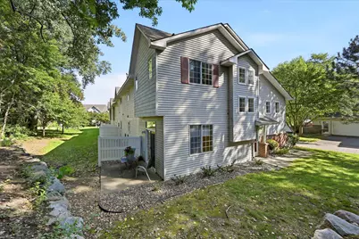 14355 Raymond Lane, Eden Prairie, MN 55347 - Photo 4
