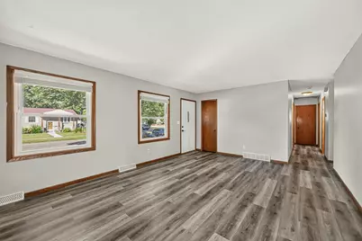 1604 9th Avenue SE, Rochester, MN 55904 - Photo 2