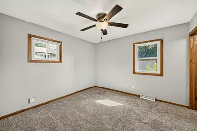 1604 9th Avenue SE, Rochester, MN 55904 - Photo 10