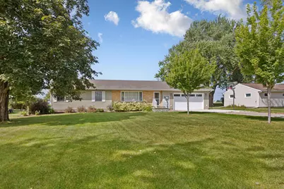 34421 Old Highway 13, Waseca, MN 56093 - Photo 1