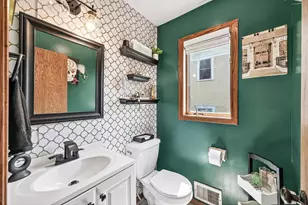 2505 Dupont Ave N, Minneapolis, MN 55411 - Photo 10