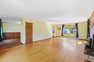 9473 Crestview Dr, Saint Joseph, MN 56374 - Photo 16