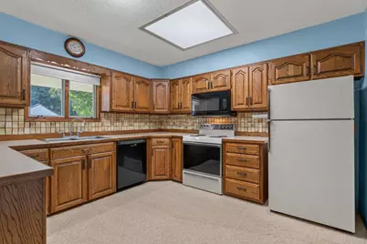 1916 6th Avenue SE, Austin, MN 55912 - Photo 10