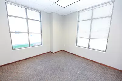 507 N Nokomis Street #D, Alexandria, MN 56308 - Photo 14