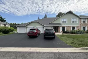 5135 Balmoral Ln, Bloomington, MN 55437 - Photo 1
