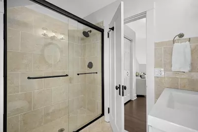 1064 Lombard Avenue, Saint Paul, MN 55105 - Photo 22