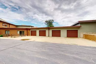 808 Lake Chapeau Dr, Albert Lea, MN 56007 - Photo 20