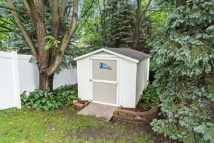 1515 138th St E, Rosemount, MN 55068 - Photo 10