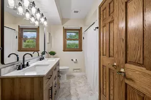 2150 Aquila Ave N, Golden Valley, MN 55427 - Photo 26