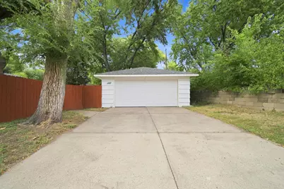 7545 Vincent Avenue S, Richfield, MN 55423 - Photo 24