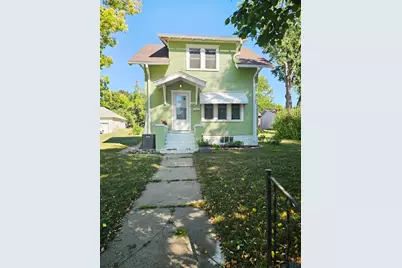 822 4th Avenue, Madison, MN 56256 - Photo 2